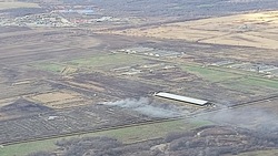 Сожжение зараженных кур началось на птицефабрике «Островная» в Южно-Сахалинске