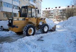 «Дети вернулись в школы»: на Сахалине мониторят расчистку тротуаров от снега