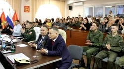 Телемост связал участников СВО с родными и близкими на Сахалине