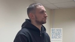 Сахалинский блогер Литвин проведет 13 дней под арестом за драку с фанатом ЦСКА