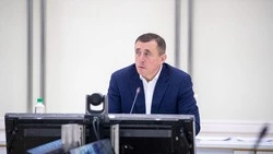 «Ситуация вполне управляемая»: меры поддержки предпринимателей обсудили на Сахалине