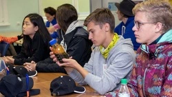 «Бумеранг» показал юным сахалинцам места кормления серых китов