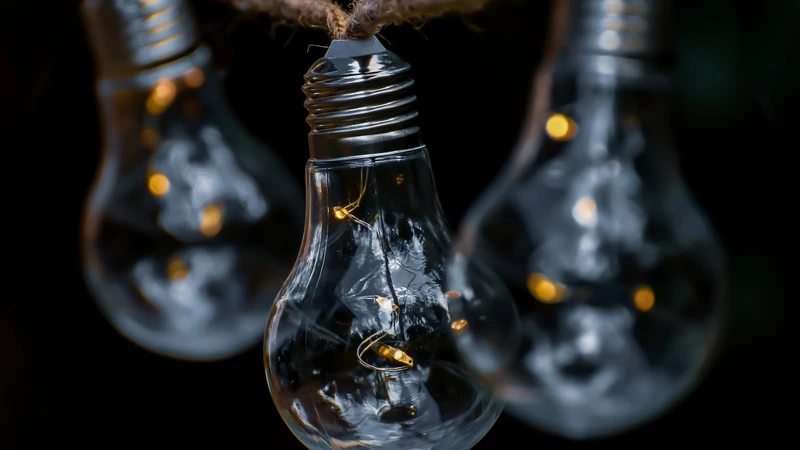 Шторм обрушился на Северные Курилы. Дома обесточены, дети не идут в школу