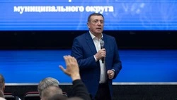 Житель Корсакова получит новую квартиру после встречи с губернатором