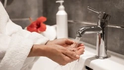 Горячую воду отключат в домах и детских садах Южно-Сахалинска 23 января