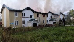 Погорельцам из Углезаводска мэрия поможет деньгами и транспортом