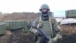 Боец с Сахалина поздравил ветеранов и тружеников тыла в преддверии Дня Победы