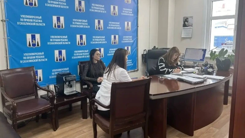 Правозащитнику Устиновской стало известно о травле школьника с особенностями на Сахалине