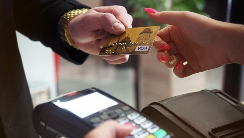 Стало известно, где оплатить взносы на капремонт без комиссии на Сахалине