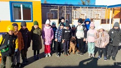 Сотрудники МЧС провели экскурсию для учеников СОШ № 13 в Южно-Сахалинске