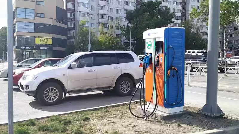 На островах ускоряют перевод авто на газ. У водителей появилась новая заправка