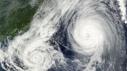 Тайфун MALIKSI до Курил добрался заурядным циклоном
