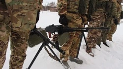 Обязательный навык: тренировки профессиональных пулеметчиков провели на Сахалине