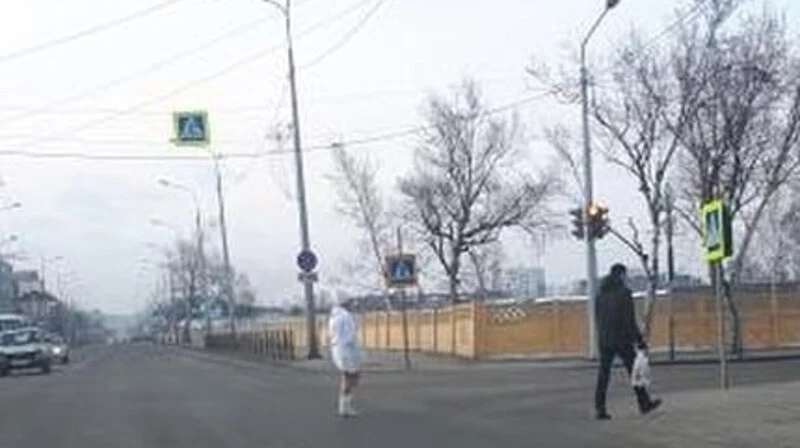 Сахалинцев заинтриговала закаленная «девушка в белом»