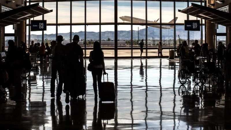 Вылет четырех самолетов задержали в аэропорту Южно-Сахалинска на утро 28 марта