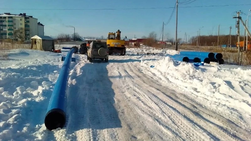 «На «Кока-колу» похожа»: жители Поронайска пожаловались на плохое качество воды