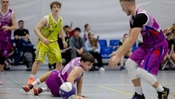 Школьники Корсакова и Южно-Сахалинска стали чемпионами соревнований по баскетболу