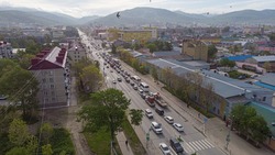 «Проблему необходимо решать»: жители одобрили «выделенку» на улице Сахалинской