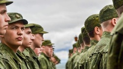 Депутат Госдумы оценил идею запрета на выезд военнообязанным