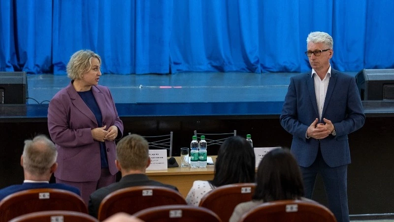 Вице-мэр Елена Федорова провела встречу с жителями Ново-Александровска