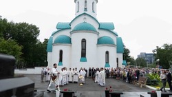 В Южно-Сахалинске почтили память Игоря Фархутдинова и его коллег