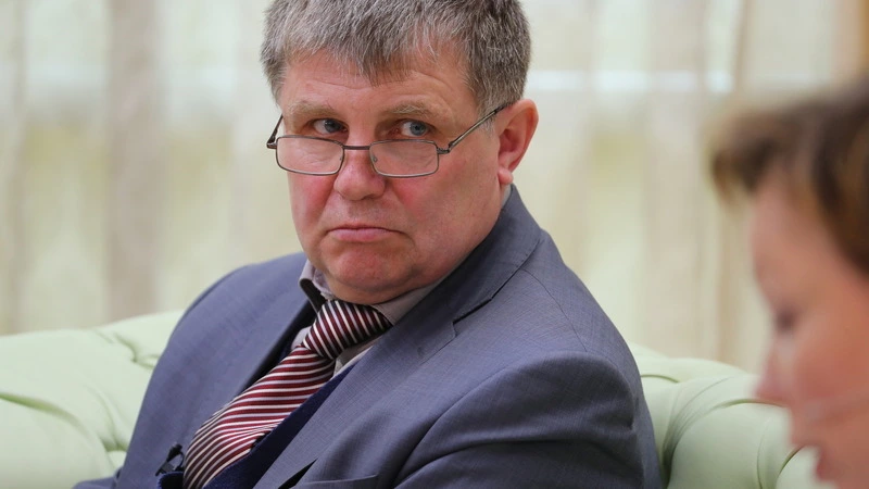 Сахалинский и хабаровский губернаторы провели операцию по доставке на вахту работников «Сахалин-2»