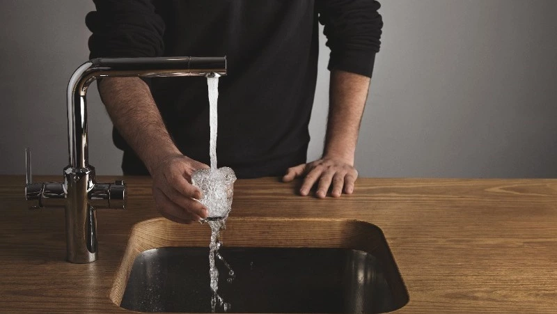 На что похож неприятный запах воды в Южно-Сахалинске: мнения горожан