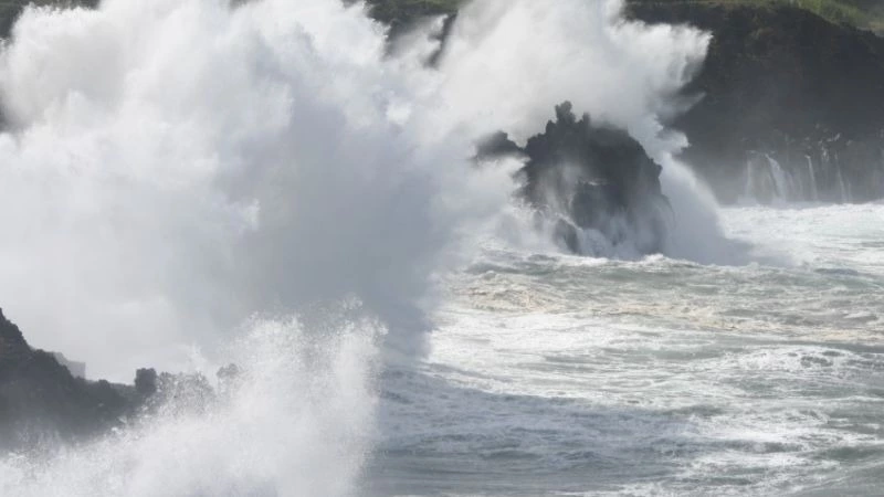 Опасное волнение моря прогнозируют у побережья Итурупа