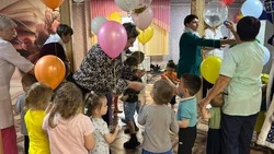 Праздник доброты и смеха провели для детей в Александровске-Сахалинском
