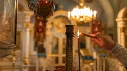 Церковный праздник 5 декабря 2025: традиции, строгие запреты и народные приметы дня