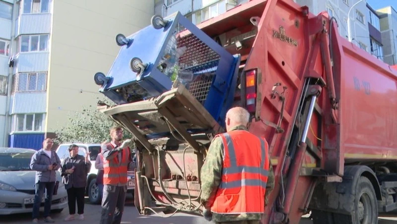 Борьба с несанкционированными свалками на островах. Квадратные метры 17.04.23