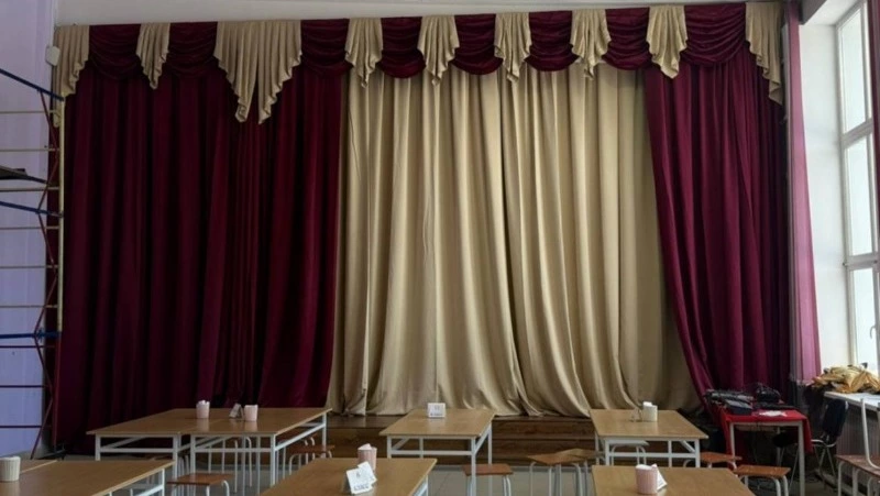 Свой школьный театр