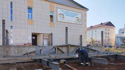 У детской поликлиники Южно-Сахалинска появится новая входная группа