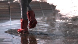Во дворах Южно-Сахалинска решат проблемы с ливневой канализацией