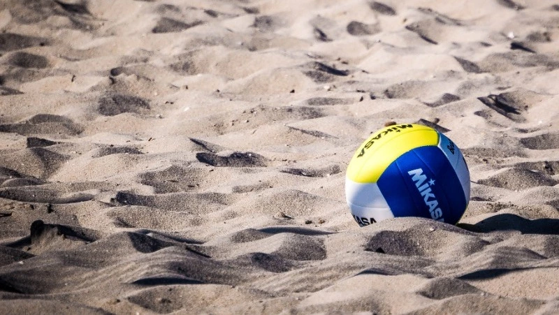 На первый в истории региона фестиваль пляжного волейбола приглашают сахалинцев