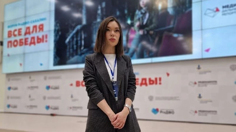 Поэтесса Анна Ревякина восхитилась красотой женщин в Южно-Сахалинске