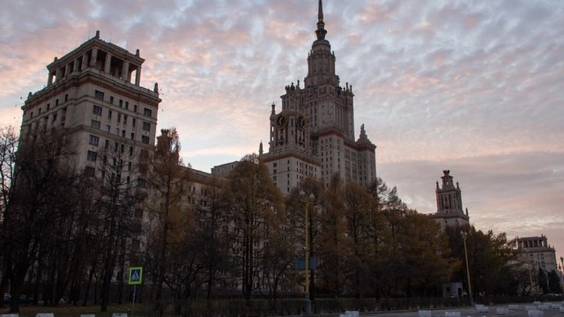 Школьникам рассказали, как подготовиться к поступлению без репетиторов