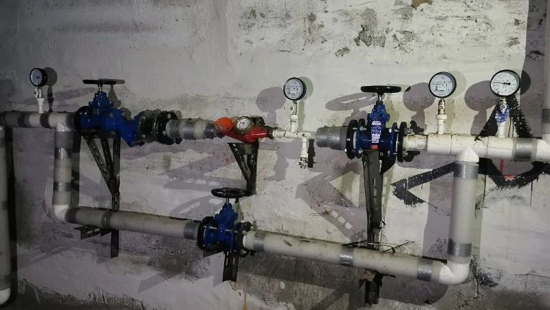 После капремонта в Курильске сдали в эксплуатацию три дома