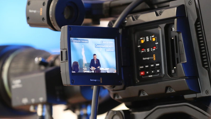 На прямую линию губернатора Сахалина дозвонился обеспокоенный своей судьбой школьник