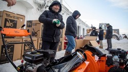100 единиц снегоуборочной техники закупили для управляющих компаний Южно-Сахалинска