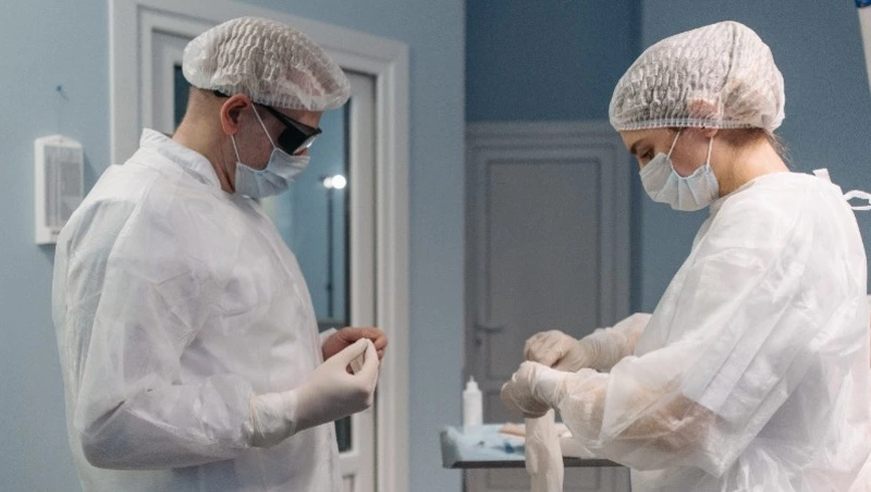 Названа средняя цена ПЦР-теста в России