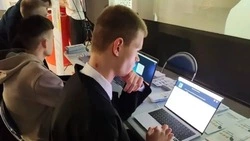 В Южно-Сахалинске студентам рассказали о возможностях бесплатного IT-образования в «Школе 21»