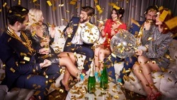 SuperJob: каждый третий житель Южно-Сахалинска встретит Новый год дома