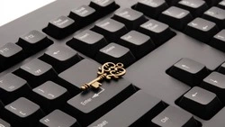 Южносахалинцам стала доступна подпись значимых документов в электронном виде