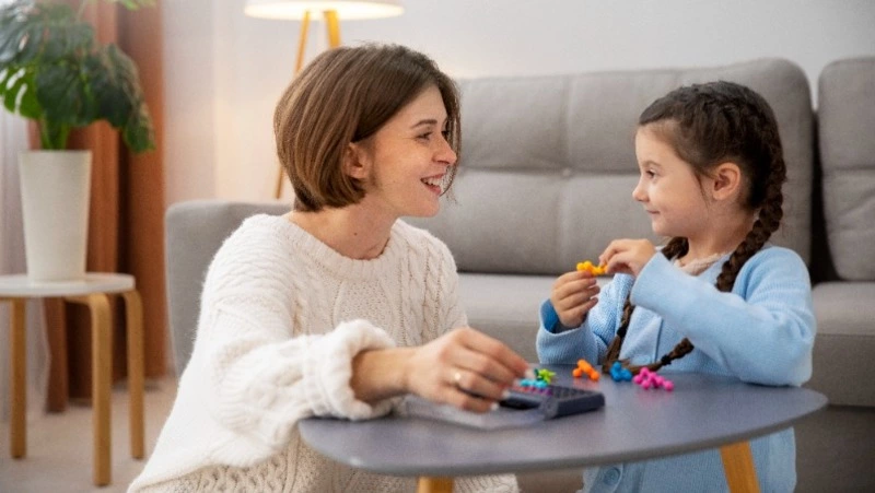 Аутизм: что это, признаки возникновения и симптомы у детей 