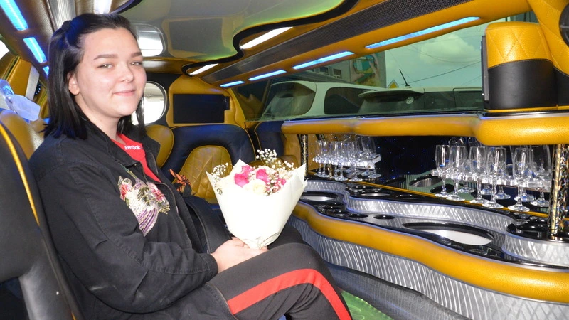 Неравнодушные сахалинцы устроили праздник единственной выпускнице из Арги-Паги