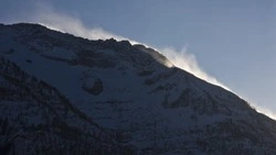 Лавинную опасность спрогнозировали в 10 районах Сахалинской области