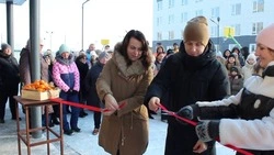 Больше 100 семей переехали из аварийных квартир в канун Нового года на Сахалине