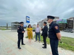 На опасном участке дороги в Новотроицком поставят светофор