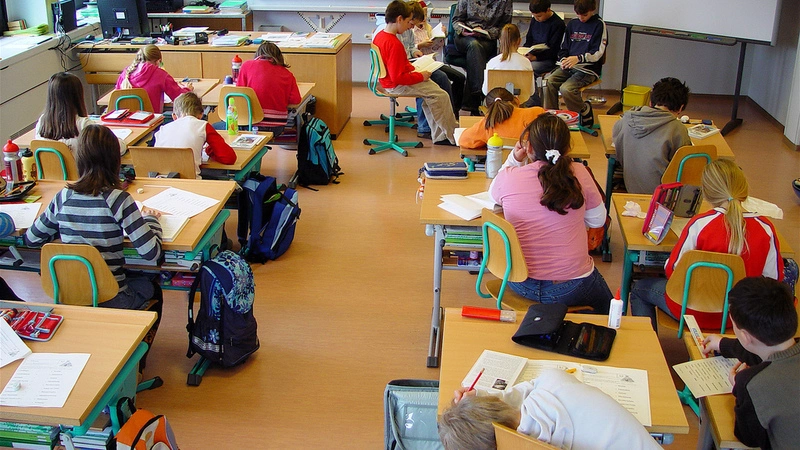 Сахалинские старшеклассники ежегодно могут тратить по 375 млн рублей